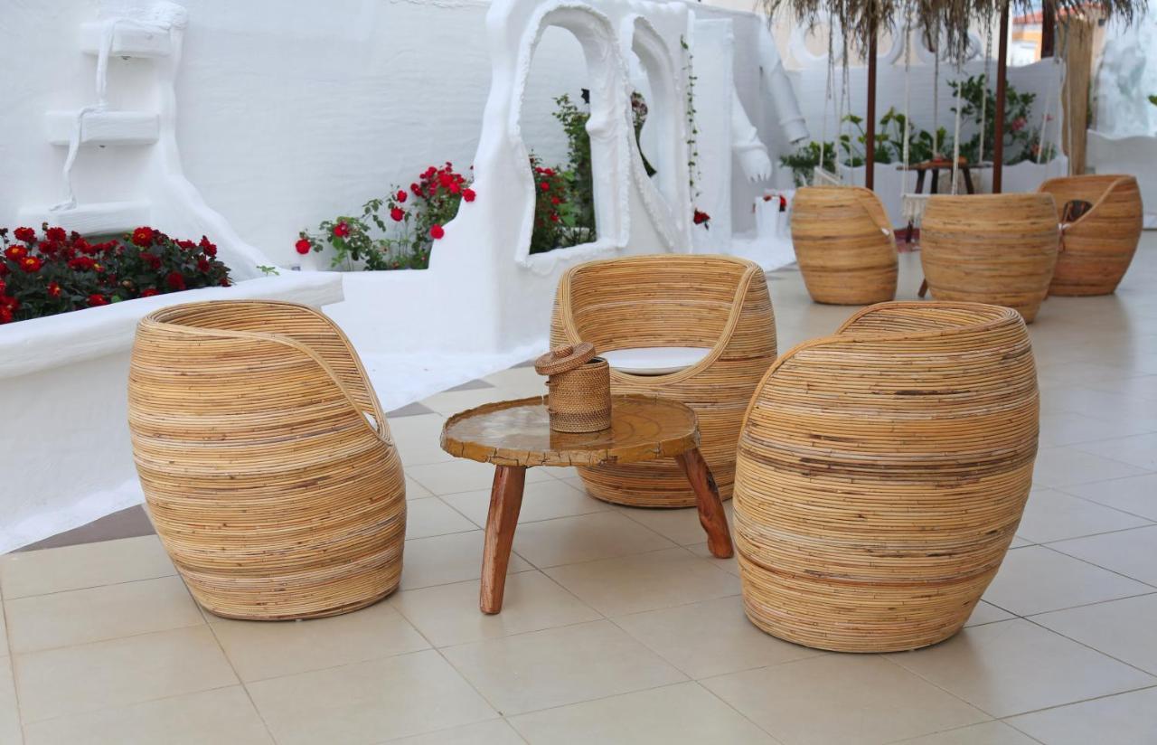 Relax Hotel Ksamil Exterior photo