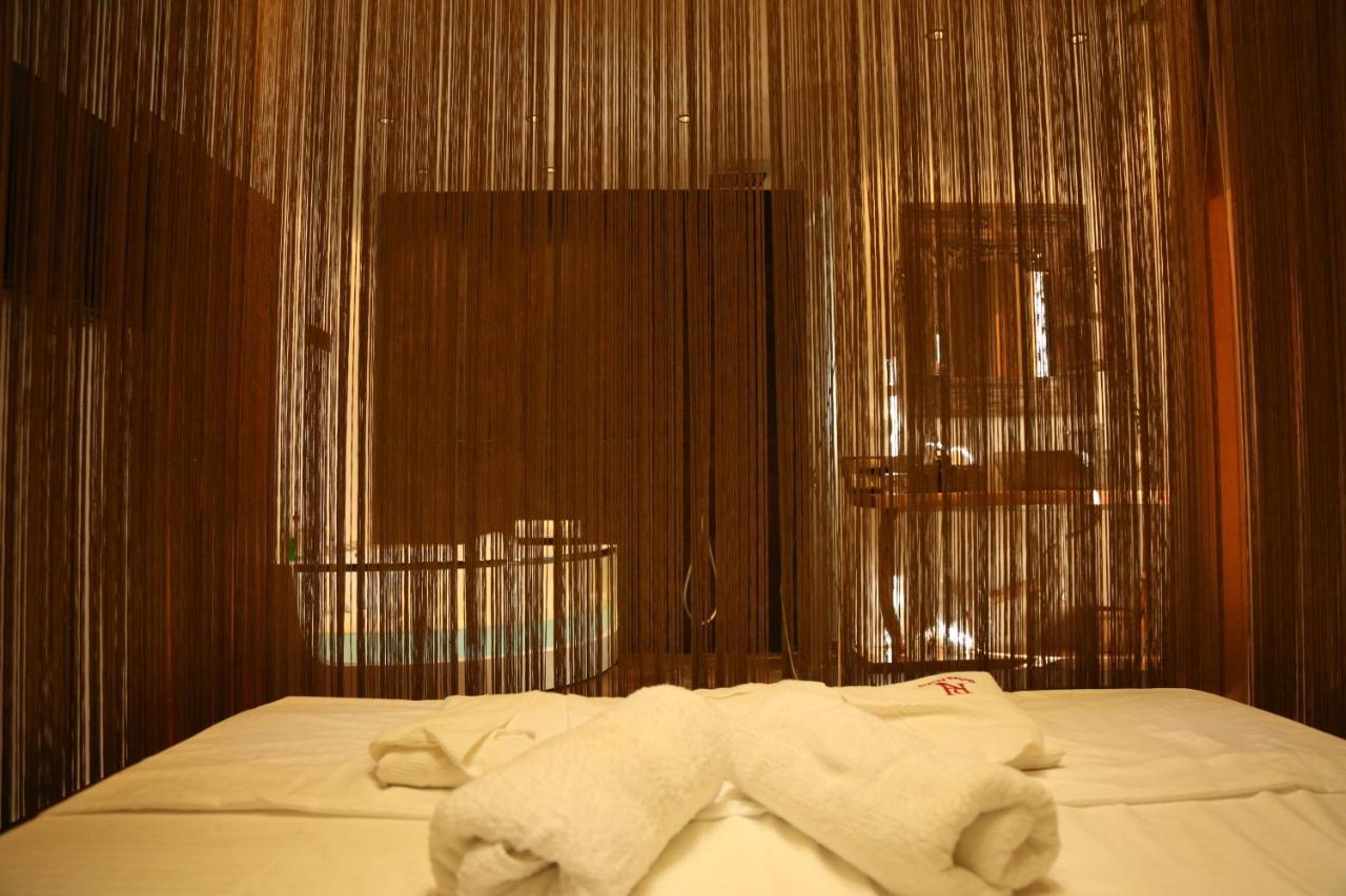 Relax Hotel Ksamil Exterior photo