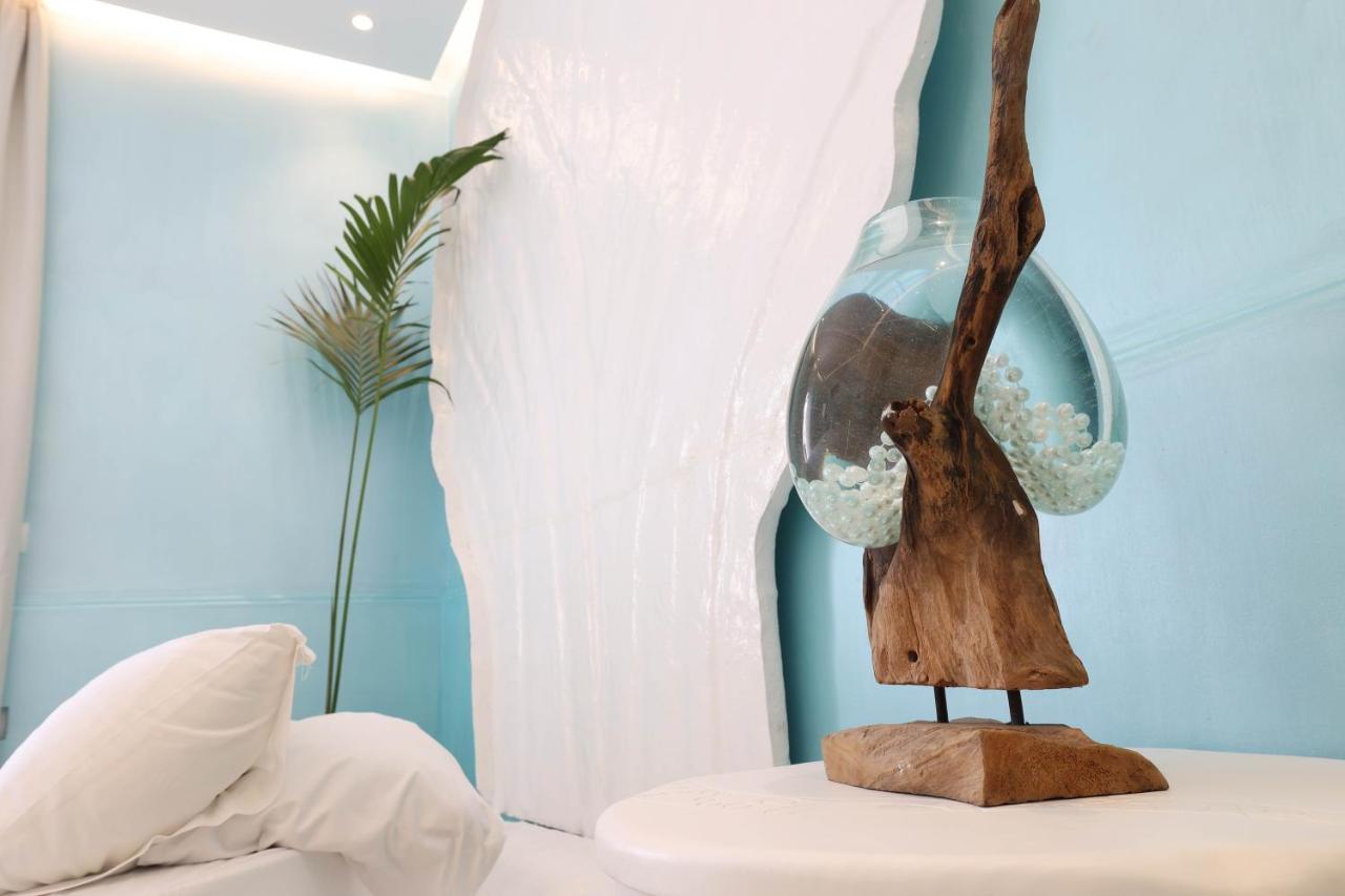 Relax Hotel Ksamil Exterior photo
