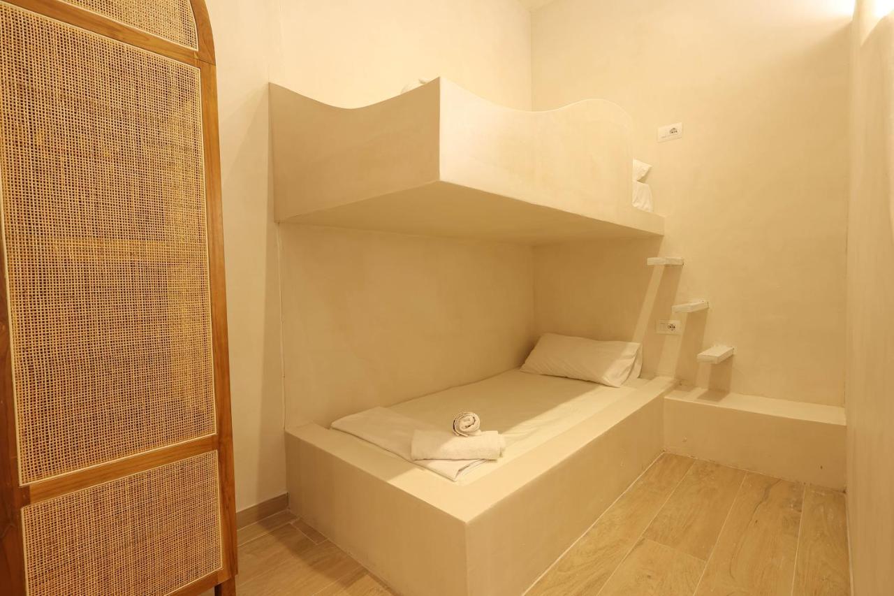 Relax Hotel Ksamil Exterior photo